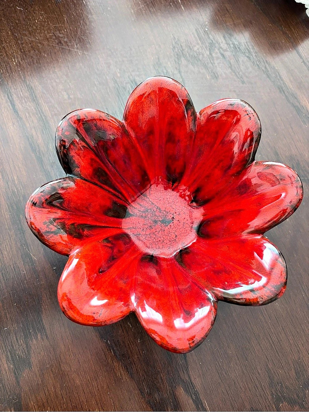 ✨ Vintage Mid-Century Modern Canuck Pottery Evangeline Flower Bowl (Model #968)
